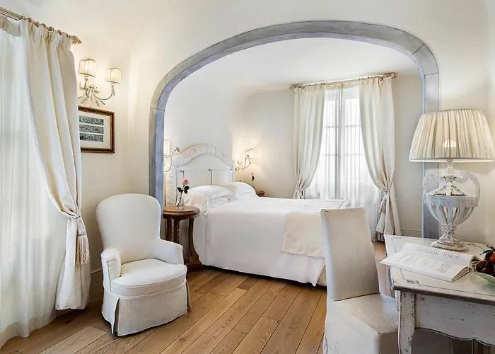 Monastero Di & (adults Only) Отель Кортона